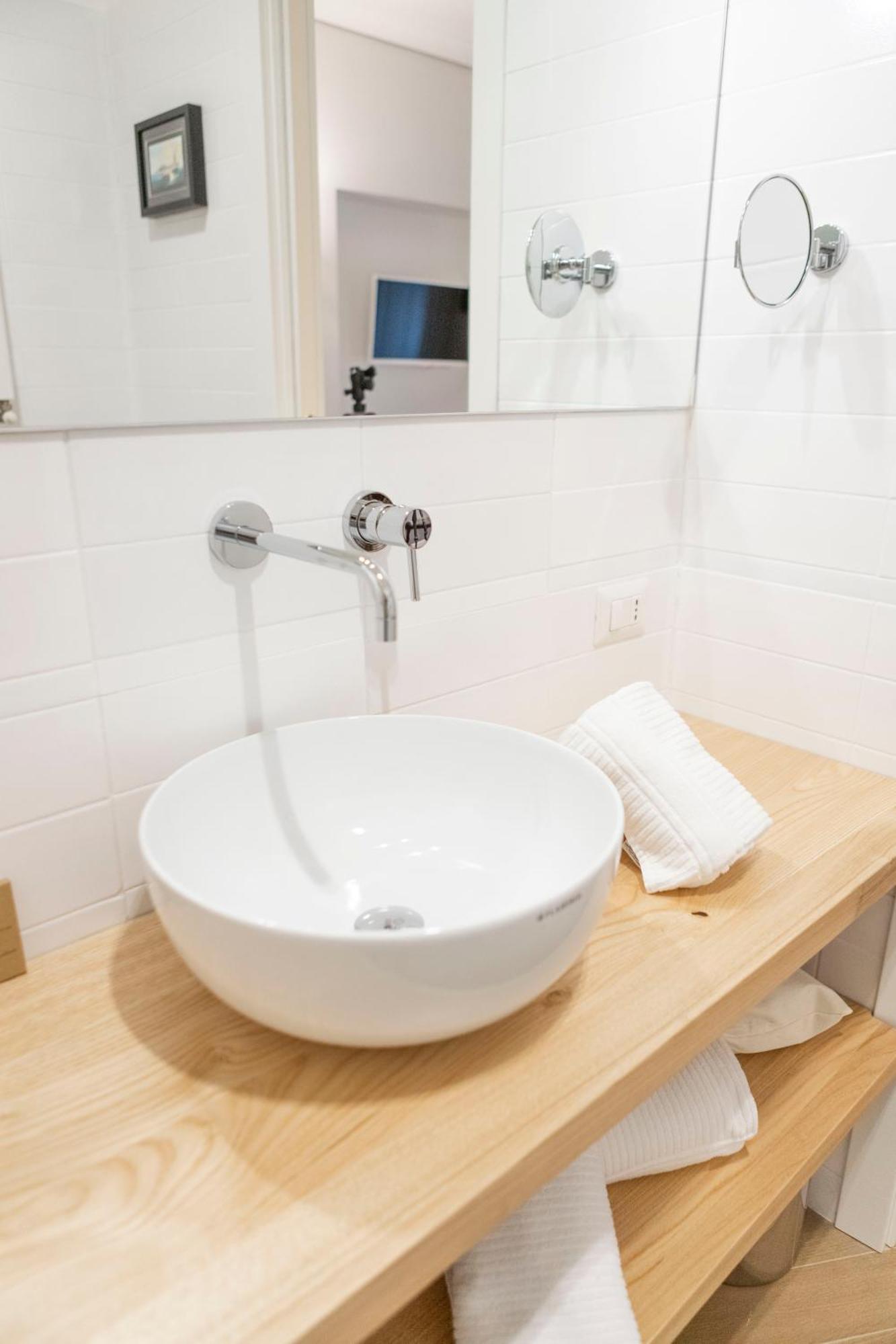 Domus Vitra Hotel โรม ภายนอก รูปภาพ